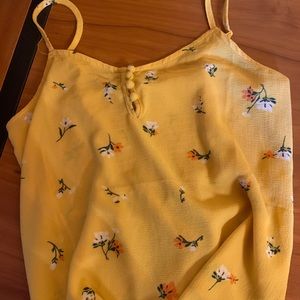 Yellow floral tank NWOT